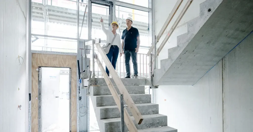 groepper architekten beitragsbild baustelle treppe