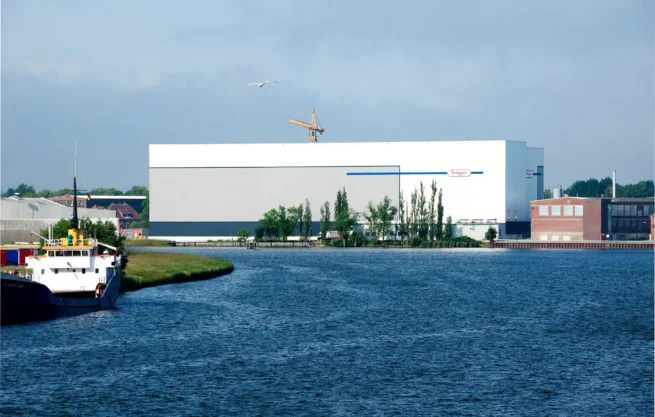 groepper architekten referenz industriebau 01 brueggen logistikzentrum hochregallage trave