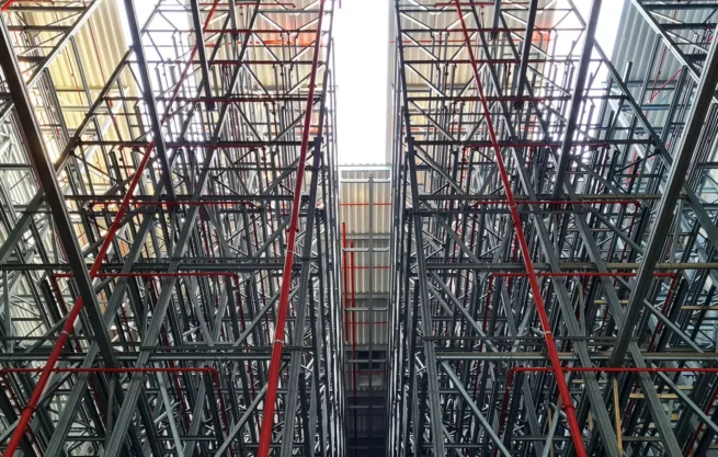 groepper architekten referenz industriebau 01 hela hochregallager bauzustand