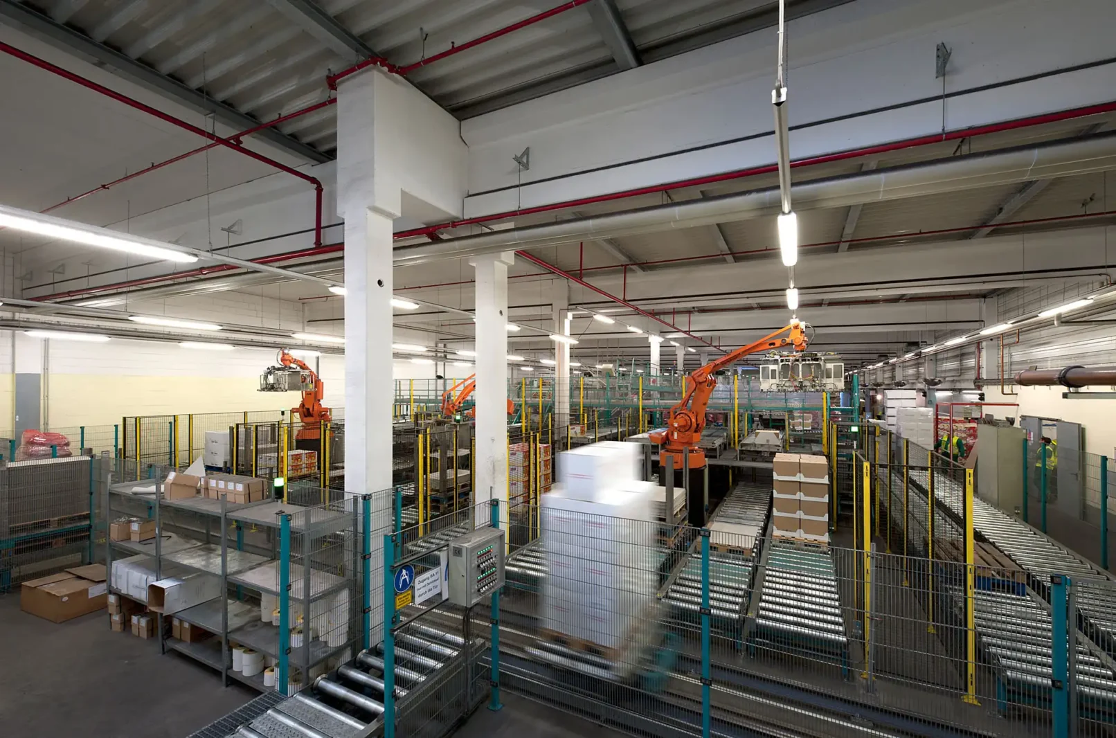 groepper architekten referenz industriebau 02 brueggen logistikzentrum palettierung vollautomatisch
