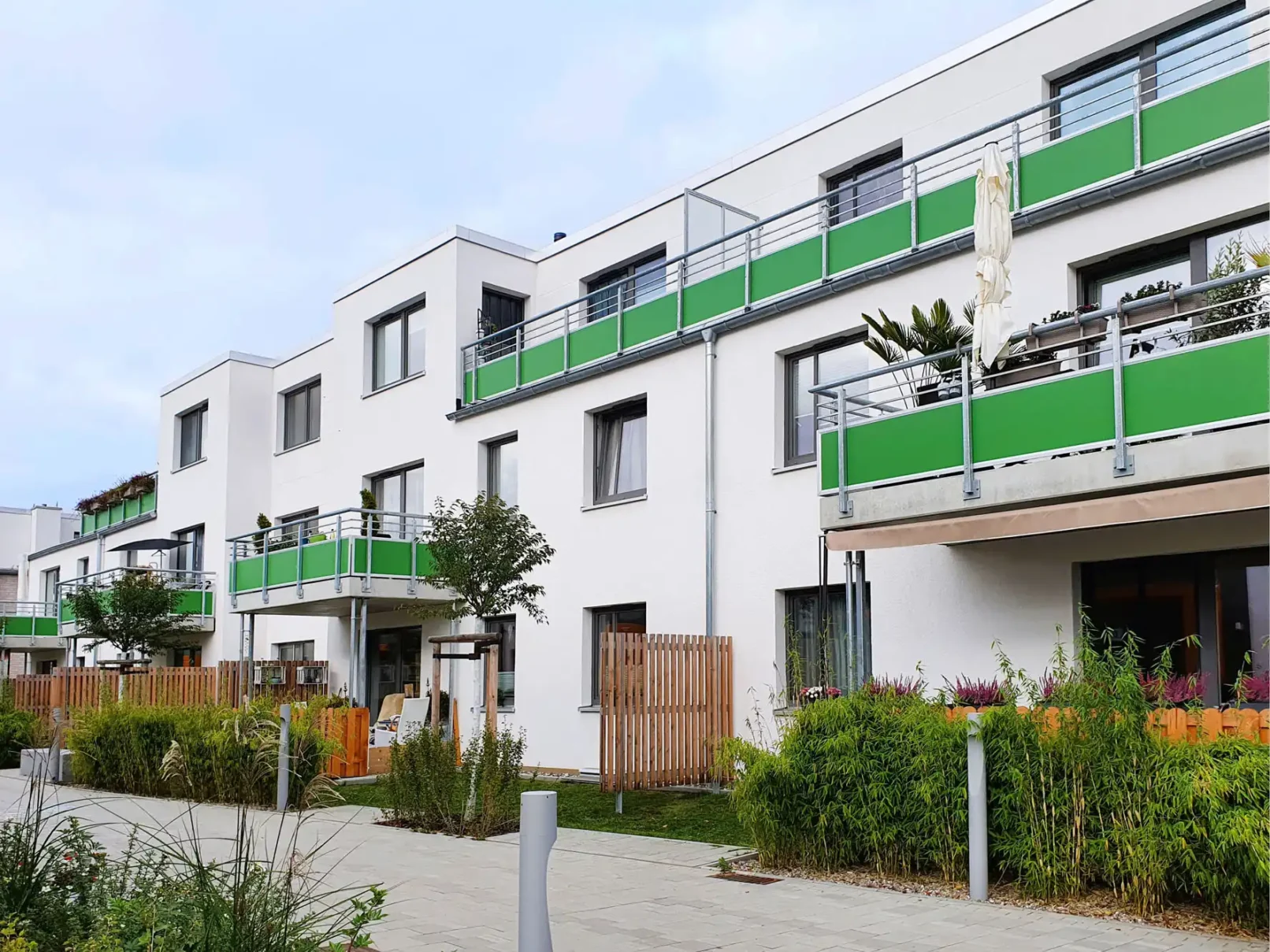 groepper architekten referenz wohnungsbau luebeck trave rothebek balkone