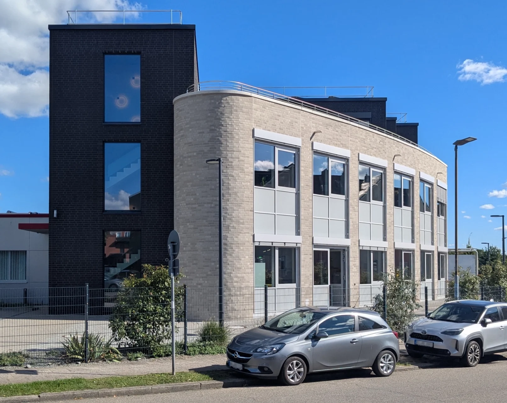 groepper architekten referenz gewerbebau schatte akademie